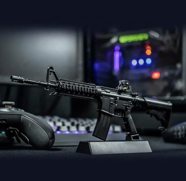 AR15 Desktop Luxury Model With Moving Parts