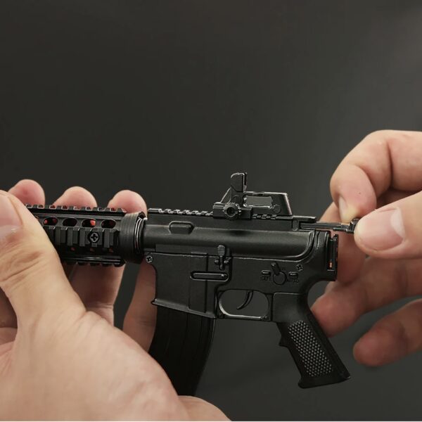 AR15 Desktop Luxury Model With Moving Parts